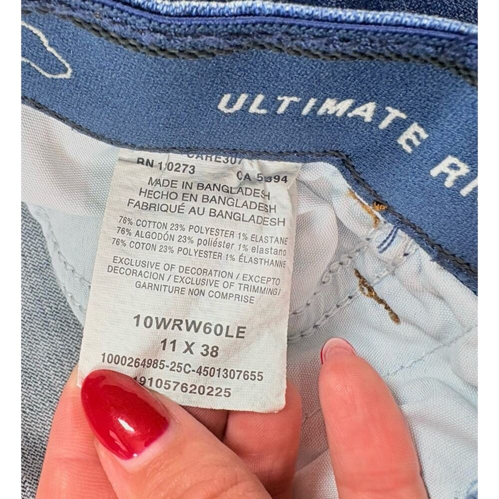 Wrangler Women’s Willow Ultimate Riding Jeans Medium Wash Bootcut Size 11x38 - Picture 9 of 10